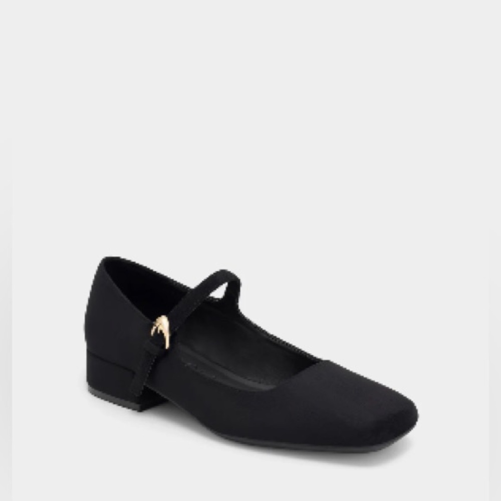 AEROSOLES Black Mary Jane Flats NWT
